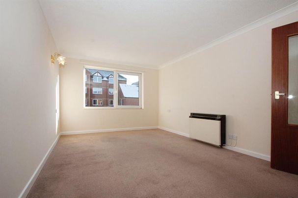 1 bedroom retirement property to rent - Photo 1