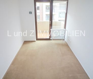 **Großzügig geschnittene super schöne 3 Zimmerwohnung** mit 2 Balko... - Photo 3