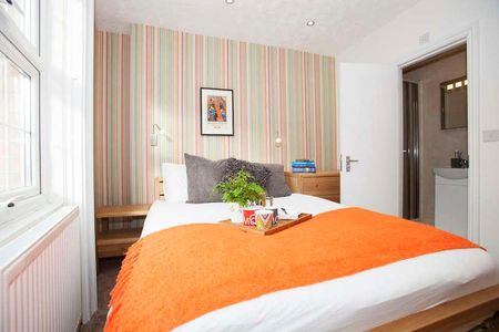 Kennet Court, Reading, Berkshire, RG1 - Photo 4