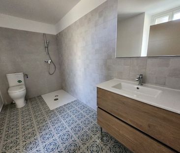 EXCLUSIVITE A LOUER A CHATEAUNEUF DE GADAGNE ENTRE AVIGNON ET L'ISL... - Photo 6