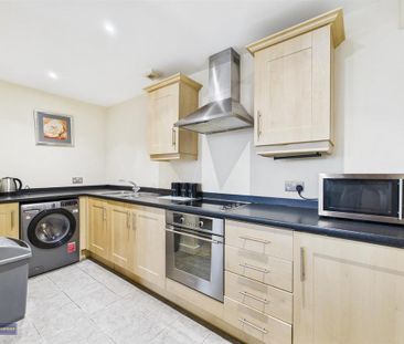 2 bedroom apartment to rent - Photo 5