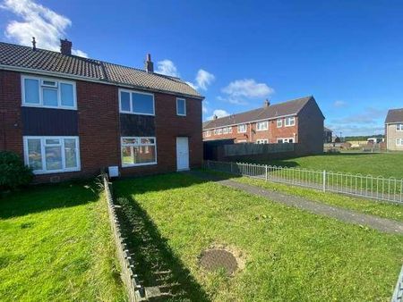2 bedroom end of terrace house to rent - Photo 2