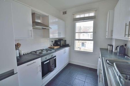 Windsor Road, Palmers Green, London, N13 - Photo 3