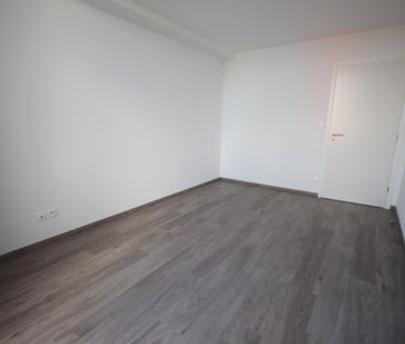Location Appartement 4 pièces 83m² LILLE 59000 - Photo 1
