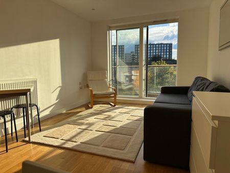 1 Bed Flat, Silkworks, SE13 - Photo 3