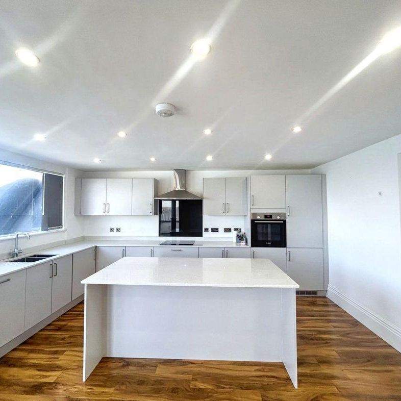 Esplanade, Whitley Bay, Whitley Bay, Tyne and Wear, NE26 2AS - Photo 1