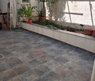 Διαμέρισμα για ενοικίαση Κέντρο (Αγία Βαρβάρα) - Photo 2