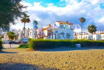 Alquiler de chalet adosado en Marina de Casares