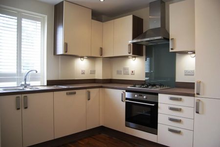 2 bedroom flat to rent - Photo 5