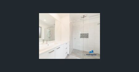 FAMILY TOWNHOUSE - Photo 4