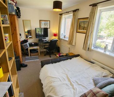 4 bedroom property to rent - Photo 6