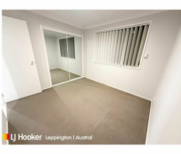 SLEEK & SPACIOUS MODERN HOME - Photo 6