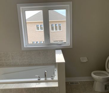 For Lease - 140 Finegan Circle, Brampton, Ontario - Photo 1