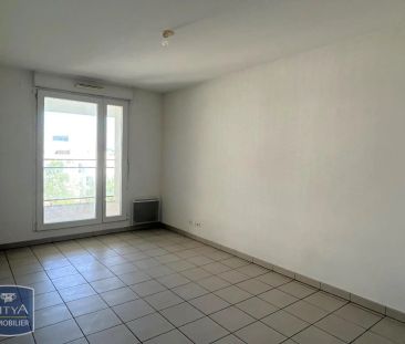 Appartement à louer 3 pièces 82.2m² - Photo 2