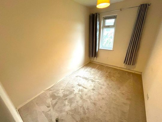 3 bedroom maisonette to rent - Photo 1