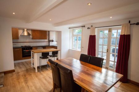 3 bedroom terraced house to rent - Photo 4