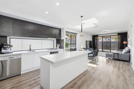 Modern Family Home with Spacious Living and Excellent Location - Photo 4
