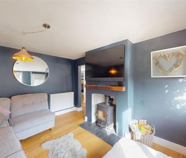 2 bedroom cottage to rent - Photo 1