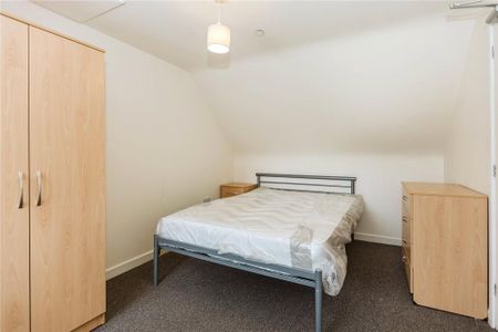 5 bedroom terraced house to rent - Photo 5