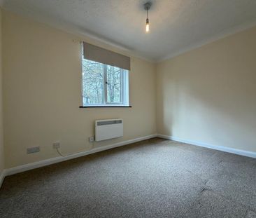 2 bedroom maisonette to rent - Photo 4