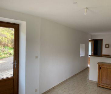 Location maison ancienne 3 pièces 52.65 m² à Faugères (07230) - Photo 1