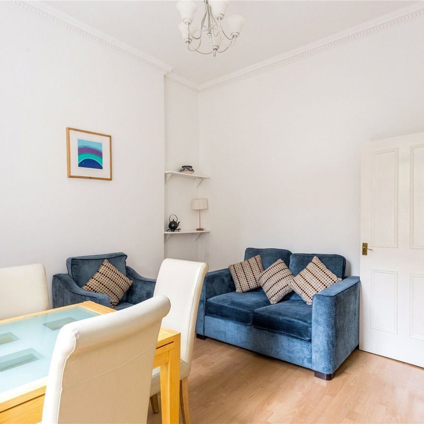 Cambridge Gardens, London, W10 ground floor flat to rent - Photo 1