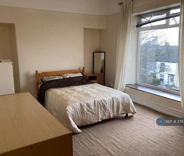 1 bedroom in a house share to rent - Photo 4