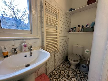 1 Bed Flat, Georges Avenue, N7 - Photo 5