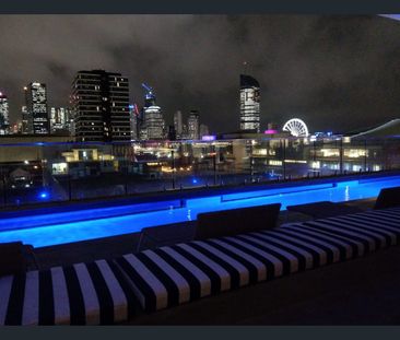 Inner City Living - Photo 3