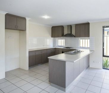 A home the whole family will love! - Photo 2