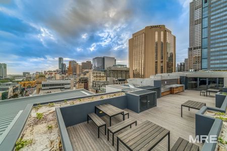 402/108 Flinders Street, Melbourne - Photo 2