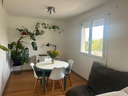 Location appartement 3 pièces, 70.00m², Rochefort - Photo 3