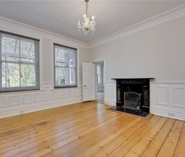 5 bedroom detached house to rent - Photo 2