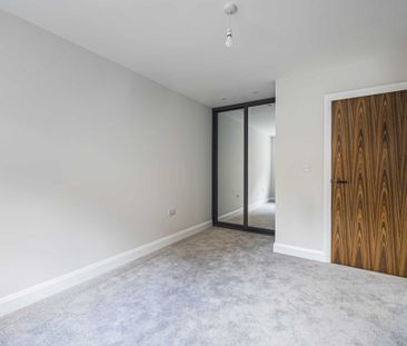1 bed Flat for rent - Photo 4