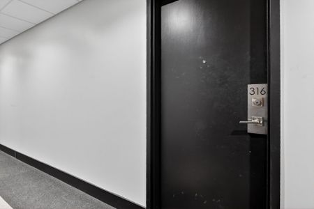 For Lease - 1350 Hemlock Road Unit# 316, Manor Park - Cardinal Glen and Area, Ontario - Photo 3