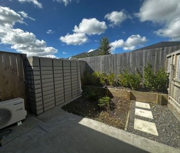 Flat Bush - Photo 2