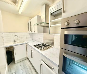 Hinderton Road, Birkenhead, CH41 - Photo 3