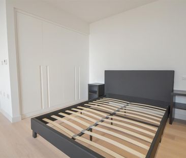 Studio - Photo 3