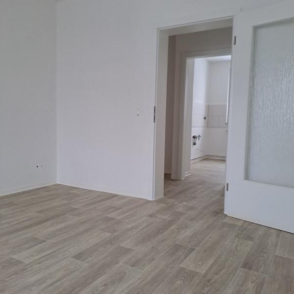 Familien aufgepasst! Frisch sanierte 4 Raum-Wohnung zum Wohlfühlen - Photo 1