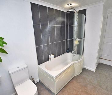 2 bedroom property to rent - Photo 4