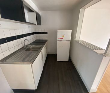 Location Appartement 2 pièces 57m² LILLE 59000 - Photo 5