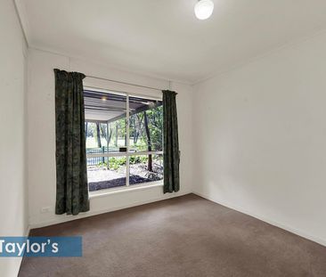 PERFECTLY LOCATED WITH ROOM FOR GROWING FAMILIES - Photo 6