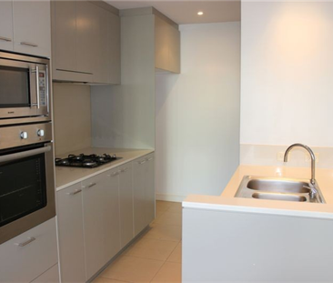 102/2 Honeysuckle Drive, Newcastle - Photo 1