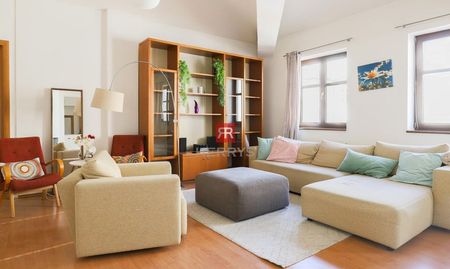 HERRYS - Na prenájom staromestský priestranný 2 izbový byt na Laurinskej ulici - Fotografia 2