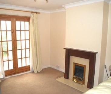 Westwood Lane, Welling, Kent, DA16 2HP - Photo 2