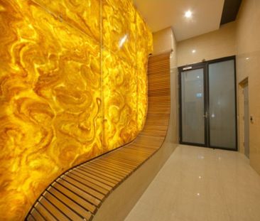 Stylish Penthouse Living – Prime Location near Chadstone & Oakleigh - Photo 5
