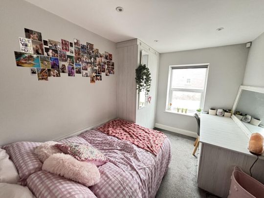 66a Flat 3 Victoria Road, Leeds, LS6 1DL - Photo 1