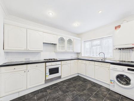 2 bedroom terraced house to rent - Photo 4