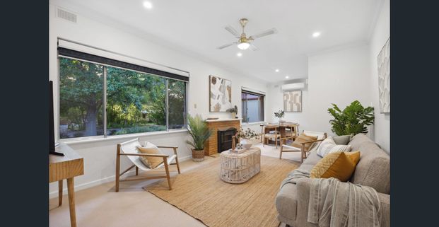 Charming 1960s Country Home - Photo 1