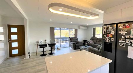 Weymouth, 4 bedrooms - Photo 2